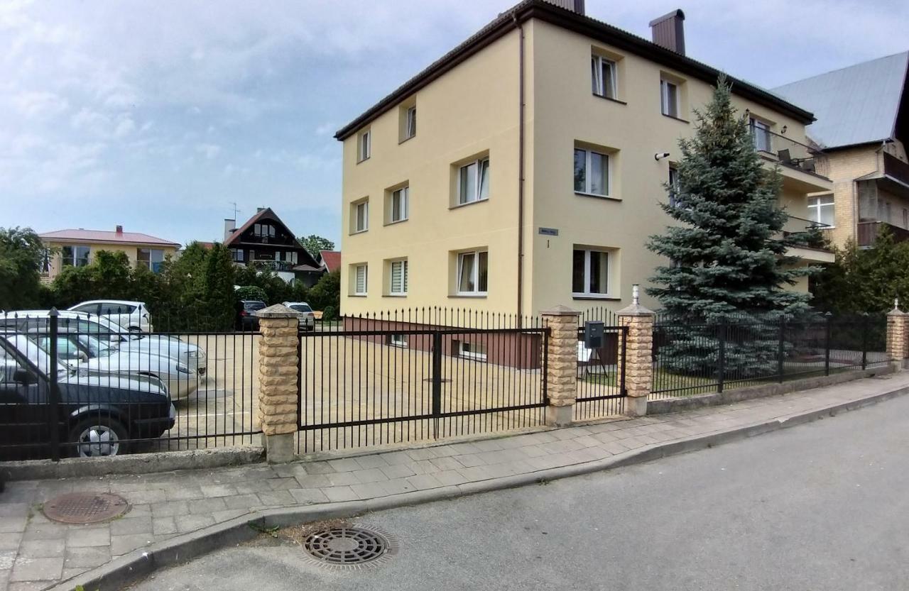 Poilsis Palangoje Pas Daiva Hotell Palanga Exteriör bild